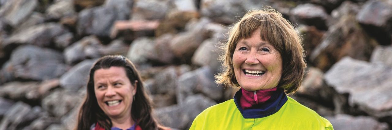 female-statkraft-worker-outside-dam_2400x800.jpg